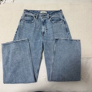 Abercrombie & Fitch Light Blue loose Leg Jeans